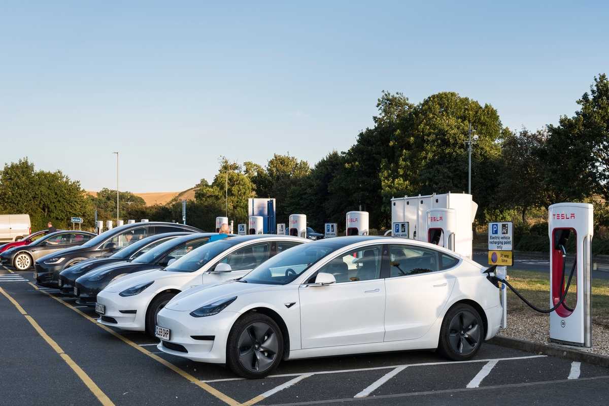 Tesla leader di vendite nel primo trimestre 2024