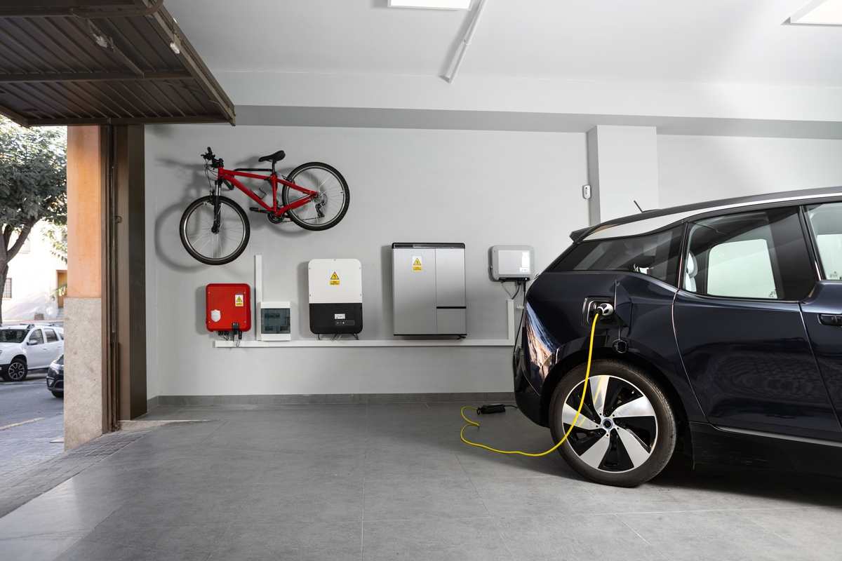 Auto elettriche, crescono le vendite