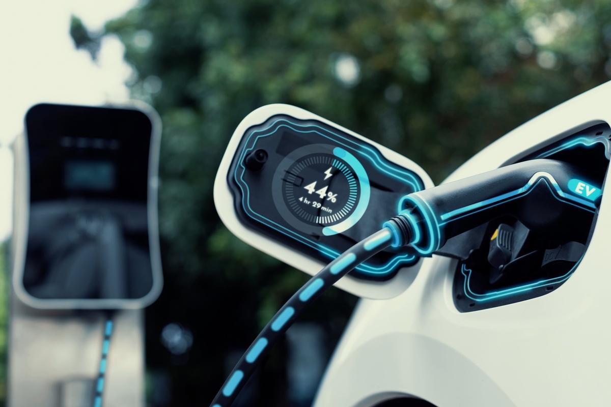 Auto elettriche, Enel taglia costi ricarica