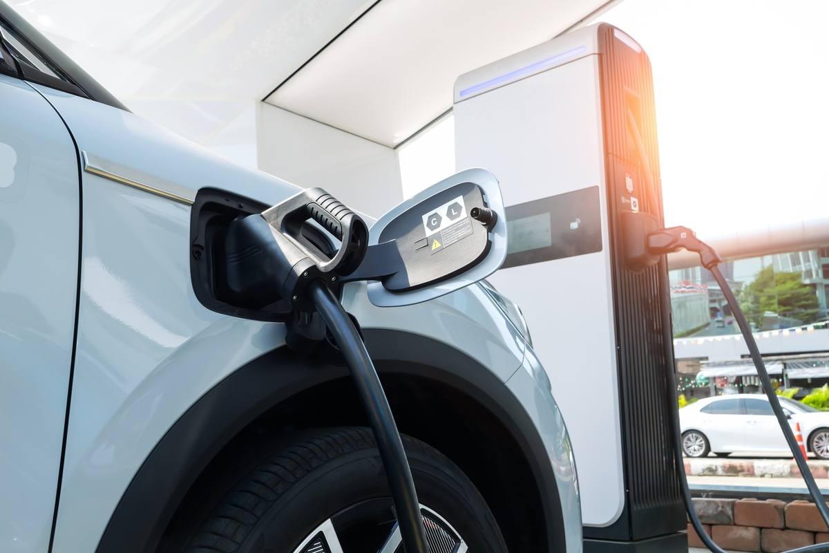 Auto elettriche, tra le 10 case che vendono di più 6 sono cinesi