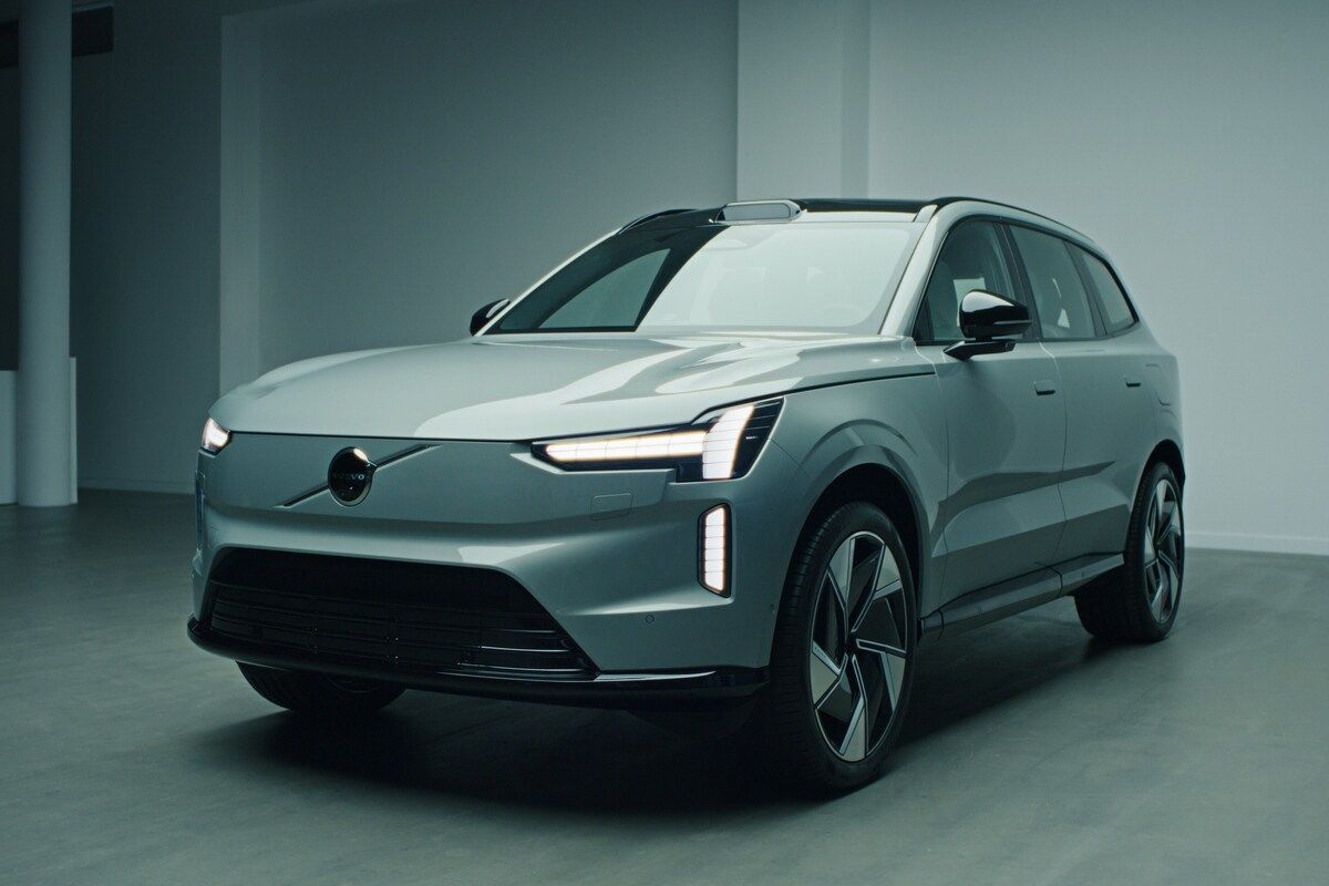 Volvo EX90