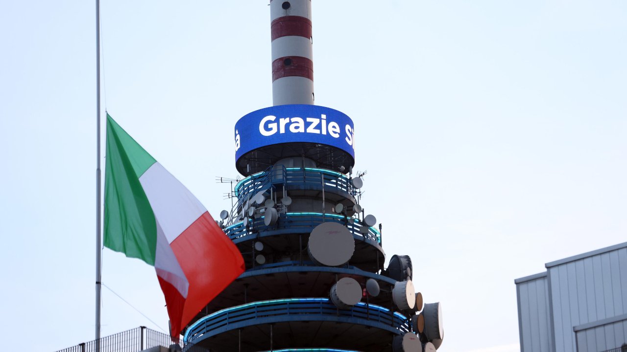 Lutto a Mediaset - fonte Ansa Foto - suipedali.it