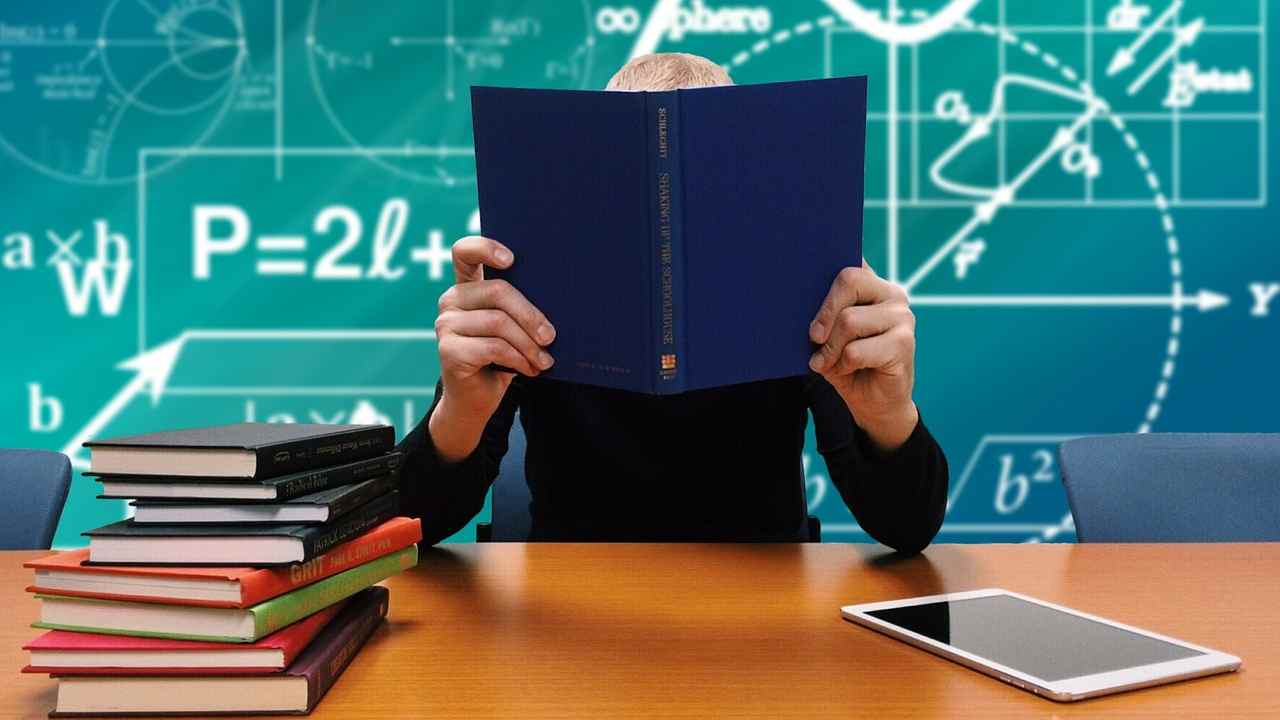 Era meglio aprire i libri